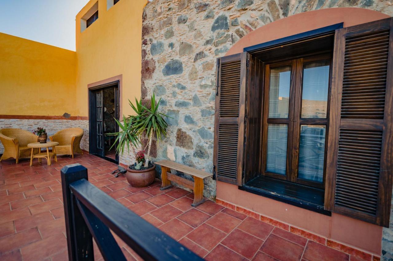 Hotel Rural Huerto Viejo Tesejerague Eksteriør bilde
